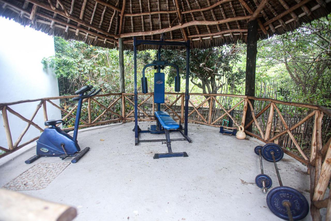 Watamu Beach Cottages B&B エクステリア 写真