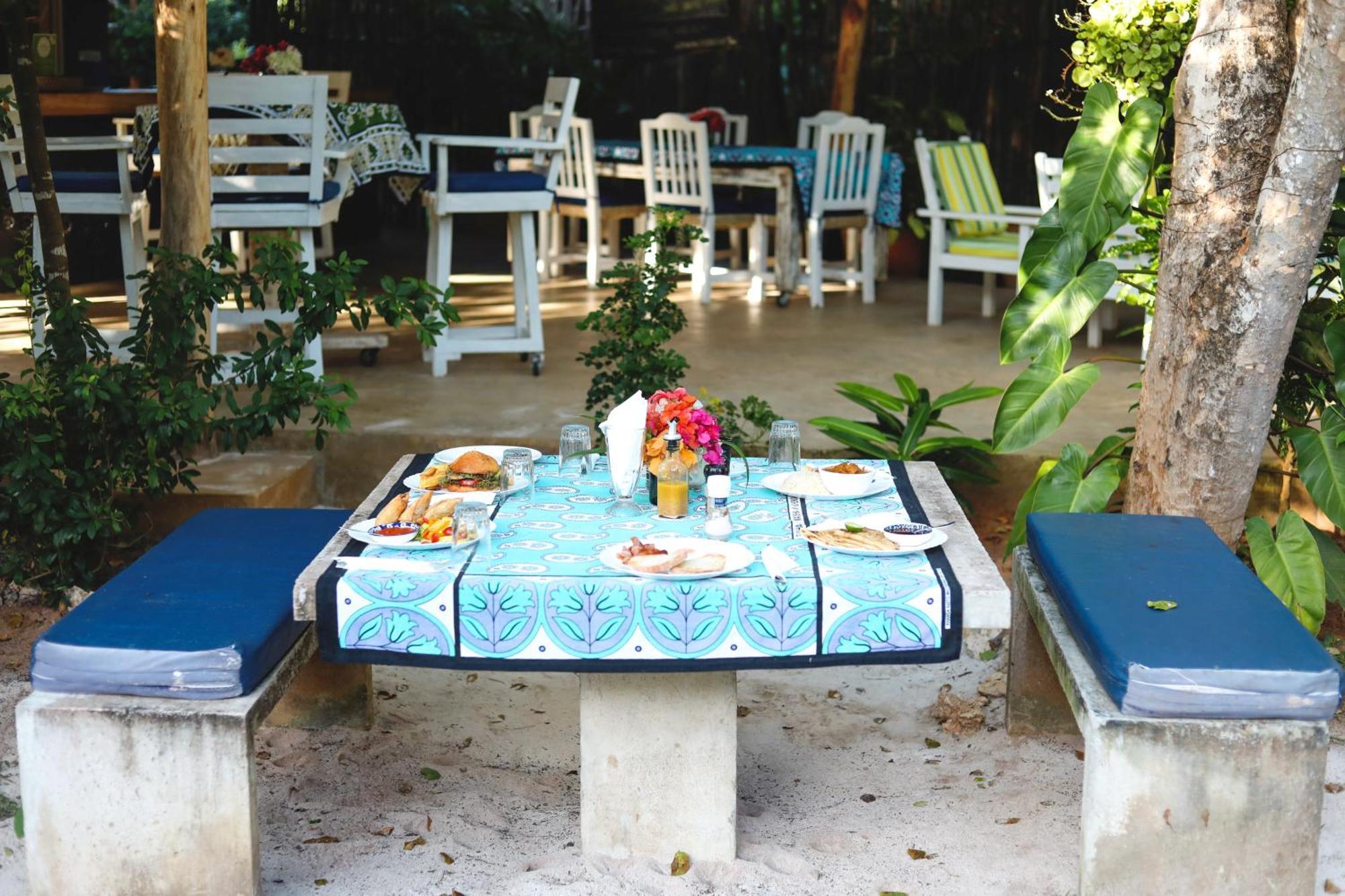 Watamu Beach Cottages B&B エクステリア 写真